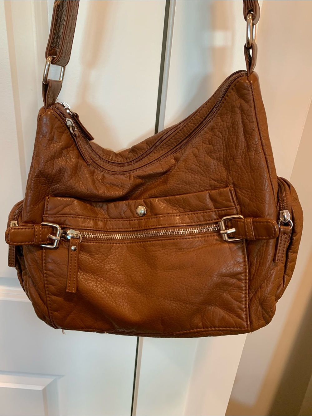 NWOT -BUENO Brown Shoulder Bag with Front Zip Pocket